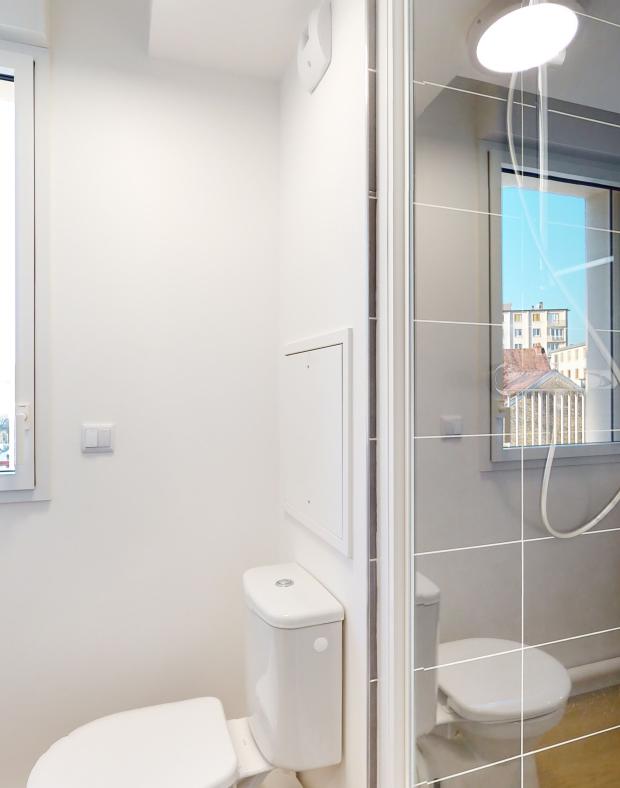 Appartement Studio 8 salle de bain