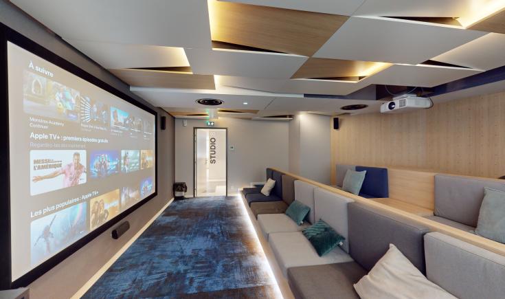 Cinema Studio 8
